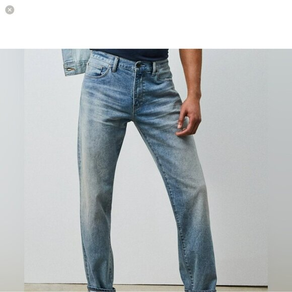 Todd Snyder Straight Fit Jeans Mens 30x32 Light Wash Gray Denim Cotton Lycra - Picture 2 of 12